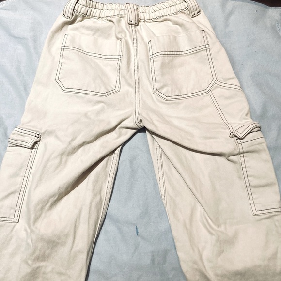 BDG Carpenter Contrast Stitching Cargo Jeans High/Mid Rise - Picture 2 of 5